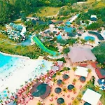 Lagoa Eco Towers Resort